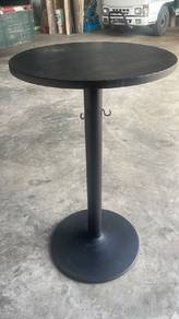 Bar table