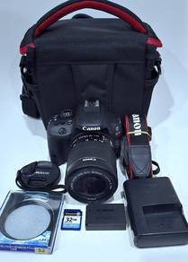 Canon EOS KISS X7 (100D)