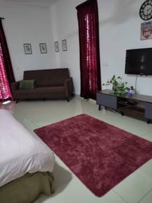 Ritzqe Homestay with swimming pool
