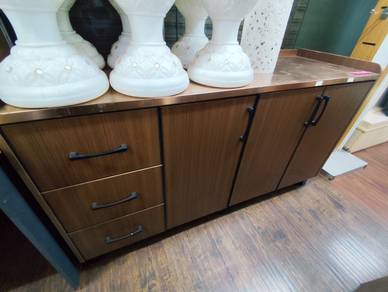 Almari Dapur Masih Cantik Lagi