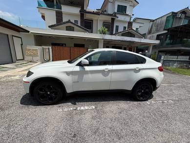 BMW X6 xDrive35i (CBU) in Johor Bahru, JHR