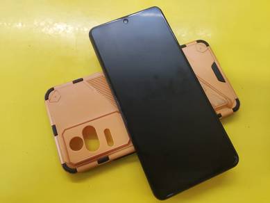 Poco F4 