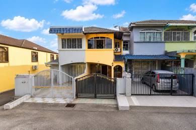 2-storey Terraced House For Sale in Gombak,SGR