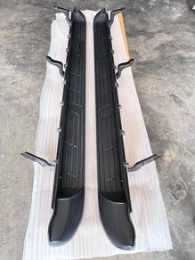 Toyota Hilux Revo 2023 - OE Side Step