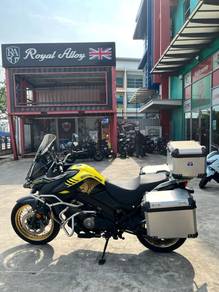 Suzuki V-Strom 650