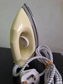 Iron Seterika Panasonic 1kg Puchong Sunway PJ KL