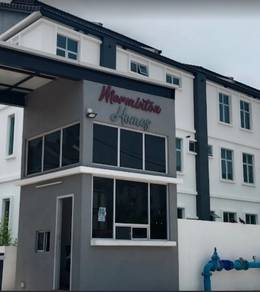 Condominium For Sale in Marminton Homes