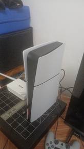 ps5 slim digital and 2 controller