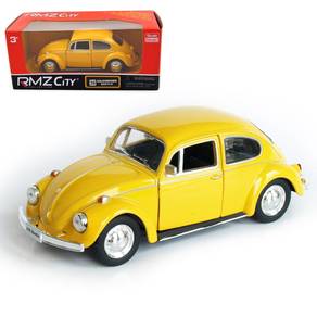 1967 Volkswagen Beetle red diecast model