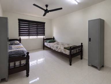 Apartment For Rent in Pangsapuri Ceria (Taman Kinrara)