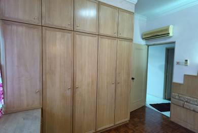 Apartment For Rent in Ayu Heights