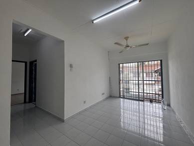 Apartment For Sale in Sri Kenari Apartment