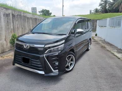Toyota Voxy ZS KIRAMEKI in Masai, JHR