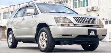 Toyota Harrier in Jenjarom, SGR