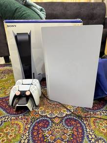 PS5 ( Play Station 5 ) with 2 controllers for free