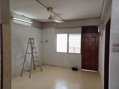 Apartment For Rent in Taman Free School
