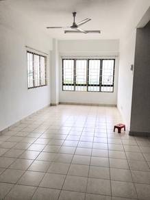 Condominium For Sale in Glenview Villa