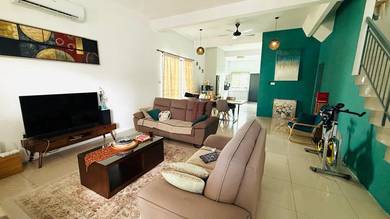 Semi-Detached House For Sale in Rawang,SGR
