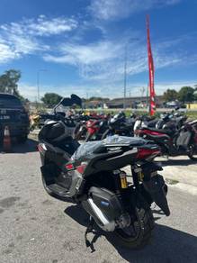 Honda ADV 160