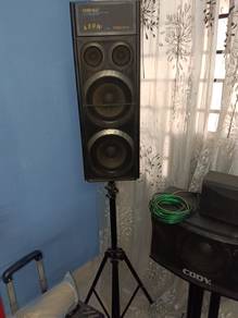 Speaker with stand