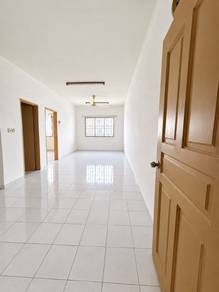 Apartment For Rent in Vista Impiana