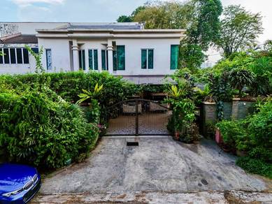 Semi-Detached House For Sale in Petaling Jaya,SGR