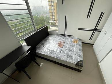 Room in Shah Alam, SGR