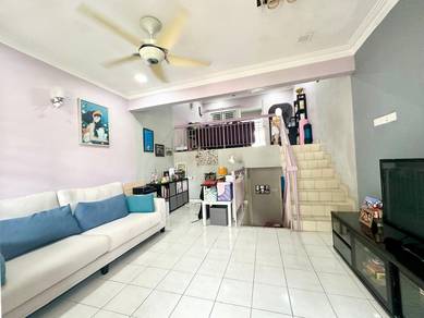 2.5-storey Terraced House For Sale in Gombak,SGR