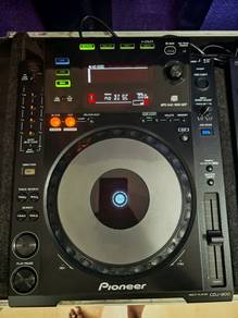 pioneer djm and cdj