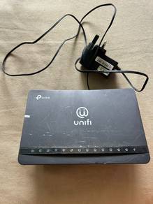 Unifi Tp Link AC1200 Wireless Dual Bank Router