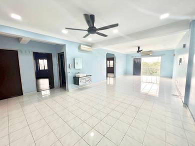 Condominium For Sale in Tiara Kelana