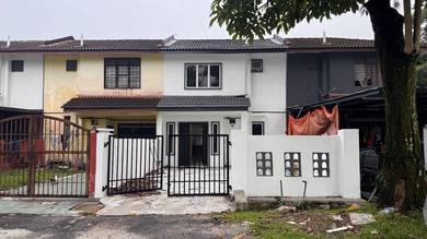 2-storey Terraced House For Sale in Bukit Beruntung,SGR