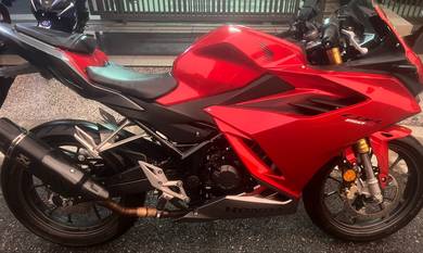 Honda CBR150R