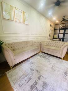 Sofa Baru pakai 7 bulm