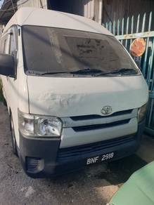 Sell Toyota Hiace Window Van 2.5 (D) - 2015