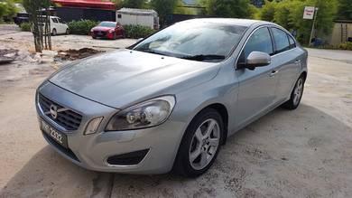 Volvo S60 T4 in Georgetown, PNG