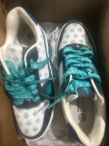 Sketchers