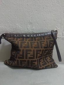 fendi clutch