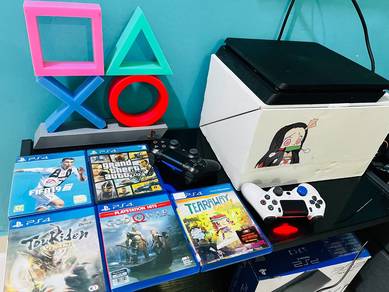ps4 slim 500gb with 5 games disc