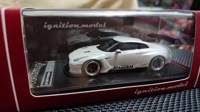 1/64 Ignition Model Nissan GTR Pandem white GT-R