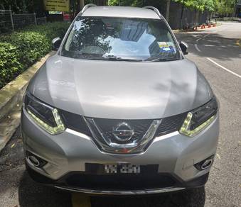 Nissan X-Trail in KLCC, KUL