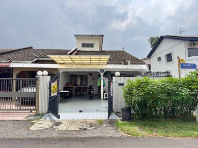 1.5-storey Terraced House For Sale in Selayang,SGR