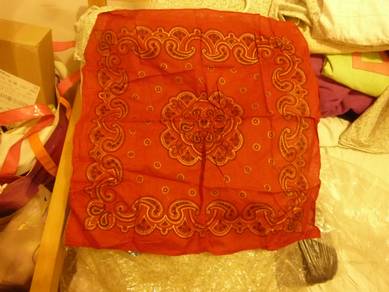 頸巾飾 neck scarf B
