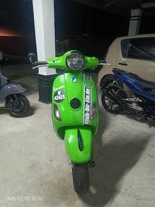 Vespa LX 150