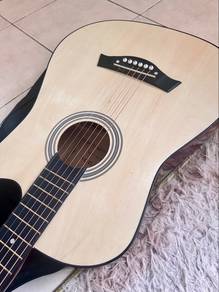 Acoustic Guitar (full package)