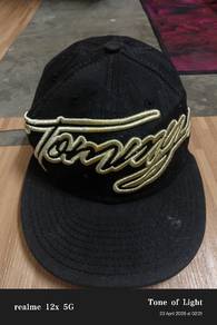 new era x tommy 