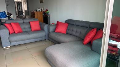 Urgent Sale Sofa 5 Seater