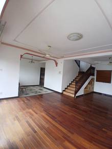 Condominium For Sale in Grace Ville