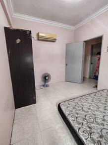 Room in Tampoi, JHR