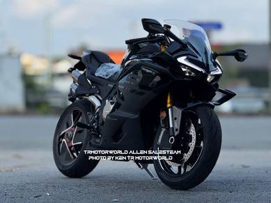 CFMOTO 750SR-S